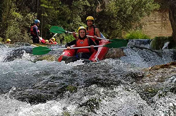 Descenso canoraft en el Alto Tajo y serranía de Cuenca